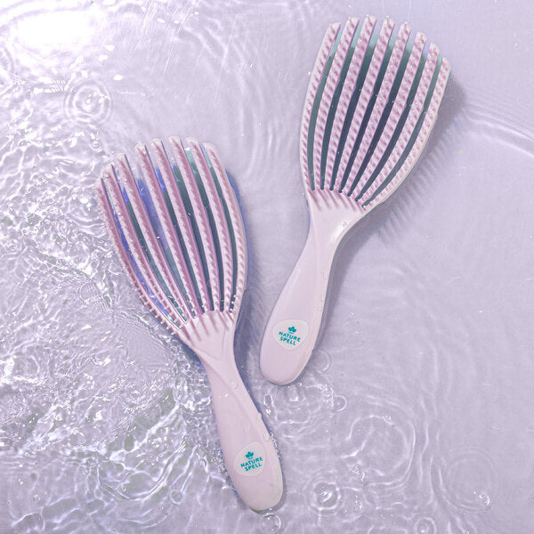 Nature Spell FlexiFlow Detangler Purple, imported from the UK