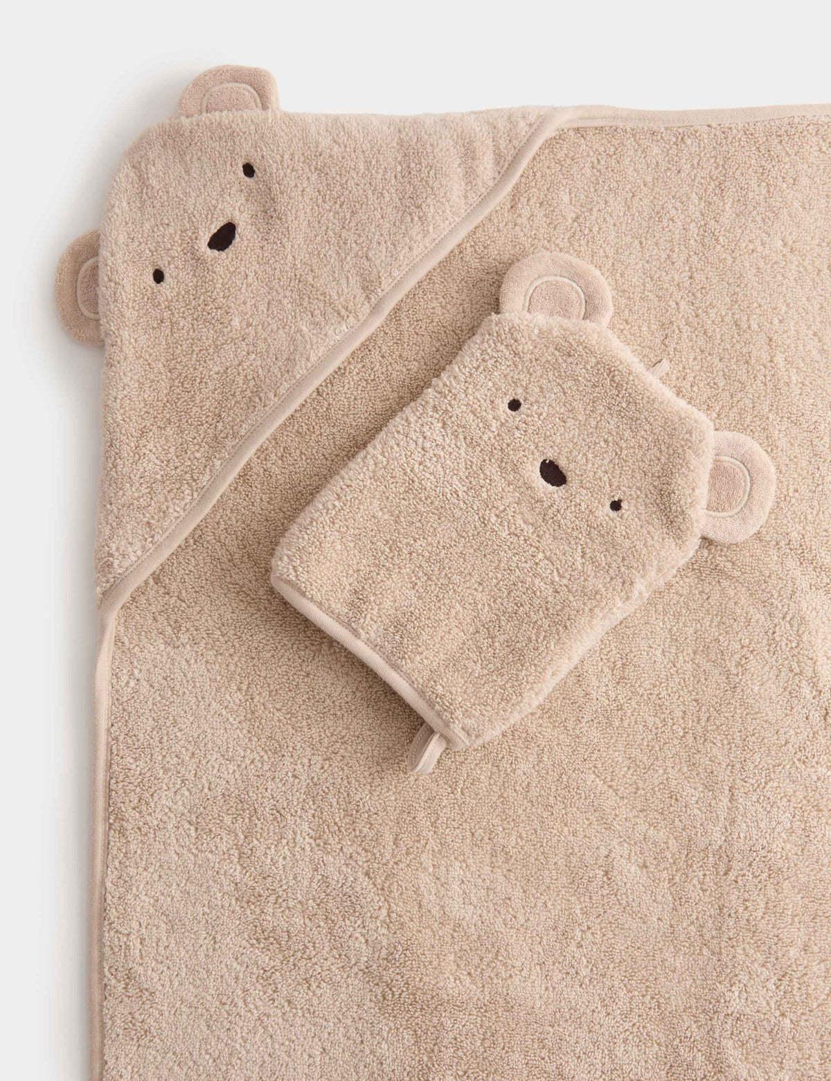 Bear hooded towel and wash mitt set in pure cotton (British brand)