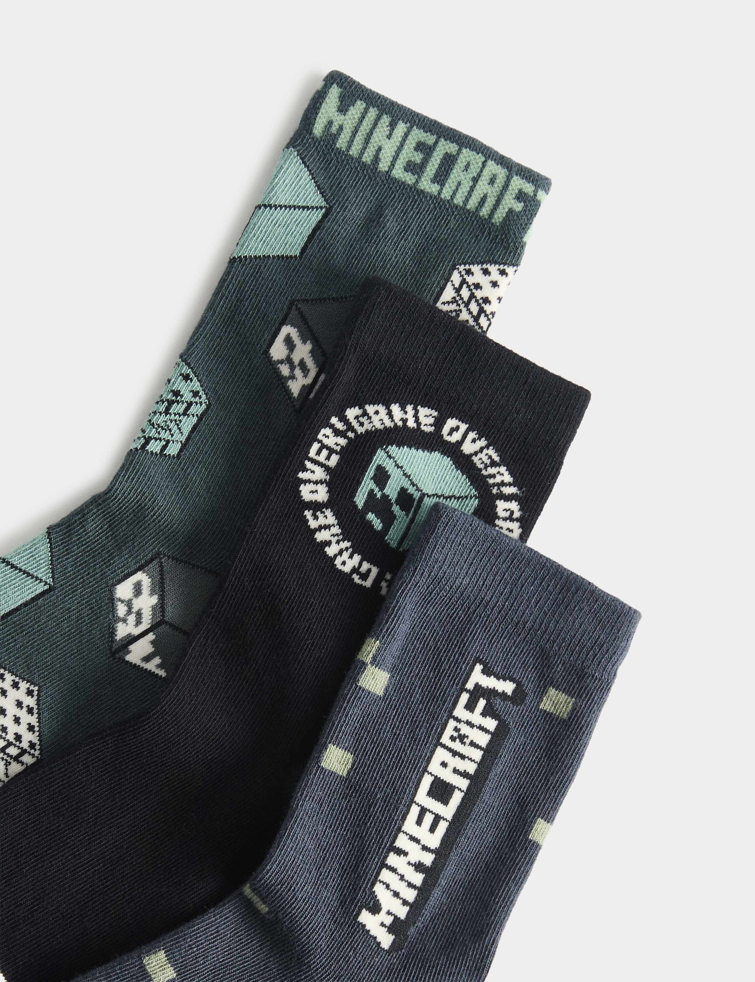 Minecraft 3 pack cotton-rich socks size 6-7, imported from the UK