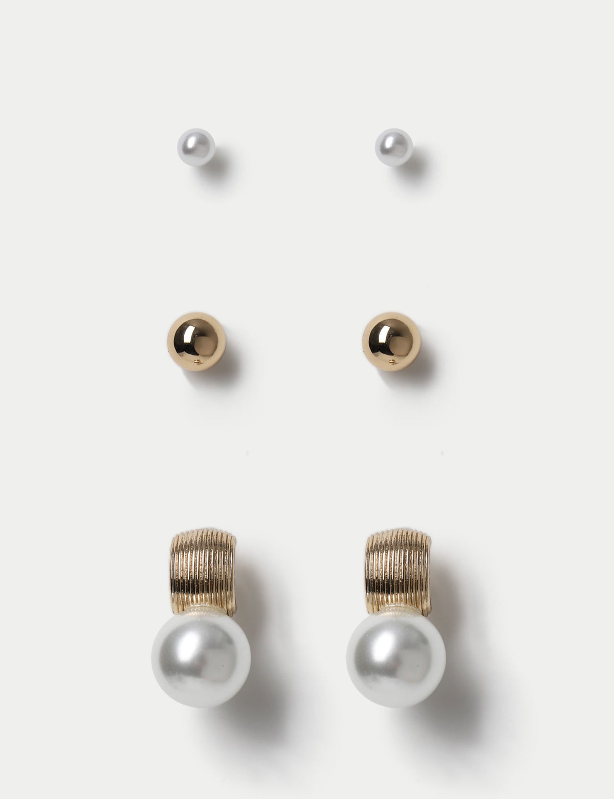 Pearl effect stud earrings 3 pack set (British brand)
