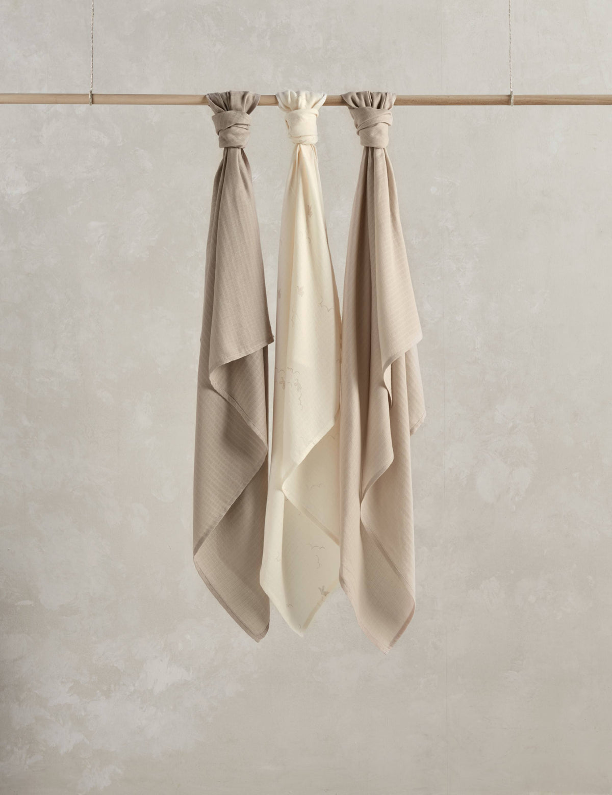 Mamas & Papas pure cotton muslin squares 3-pack (British brand)
