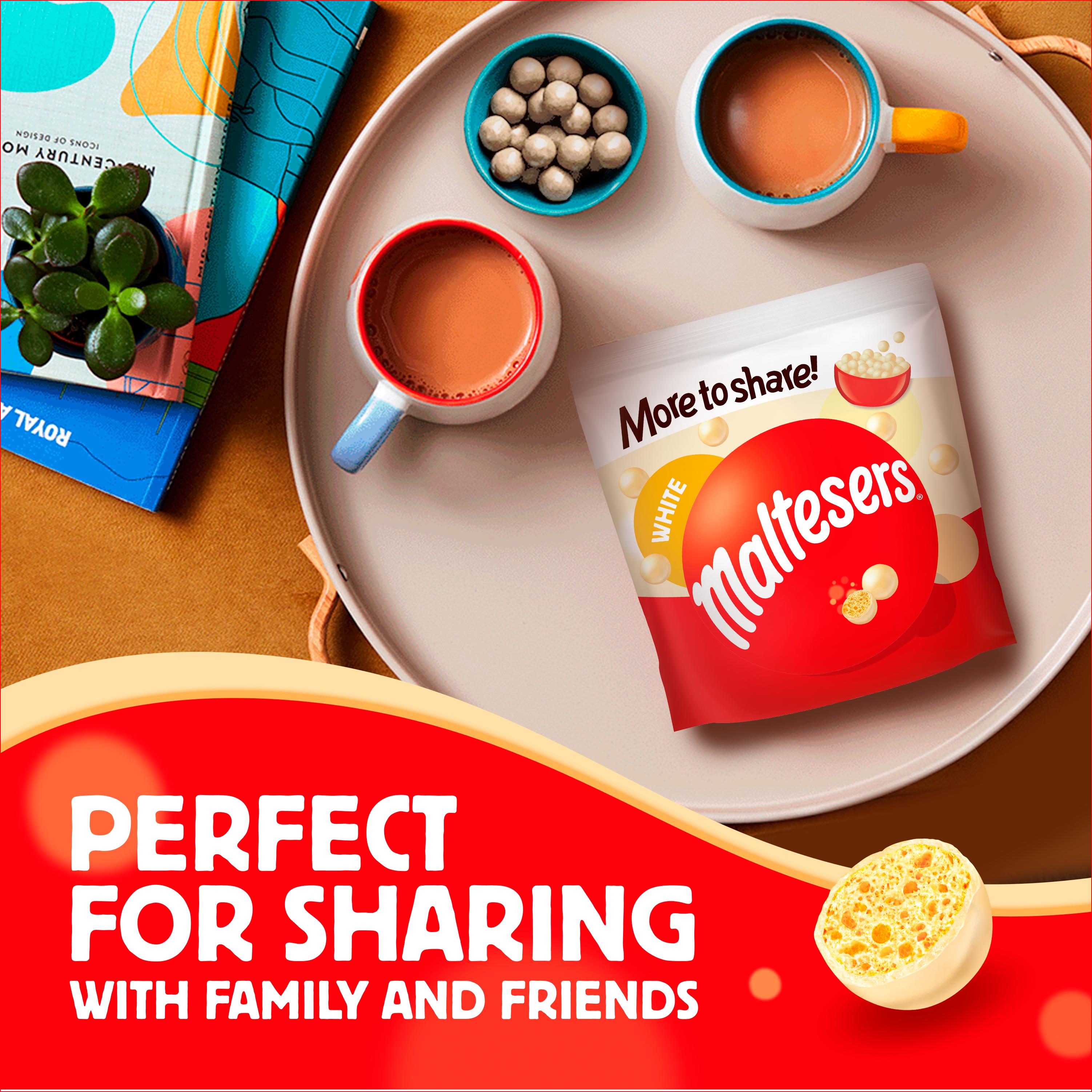 Maltesers white chocolate honeycomb More to Share pouch 126g (British brand)