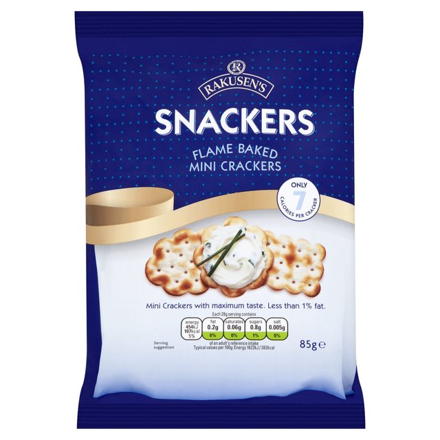 Rakusen's Plain Snackers   85g GOODS M&S   