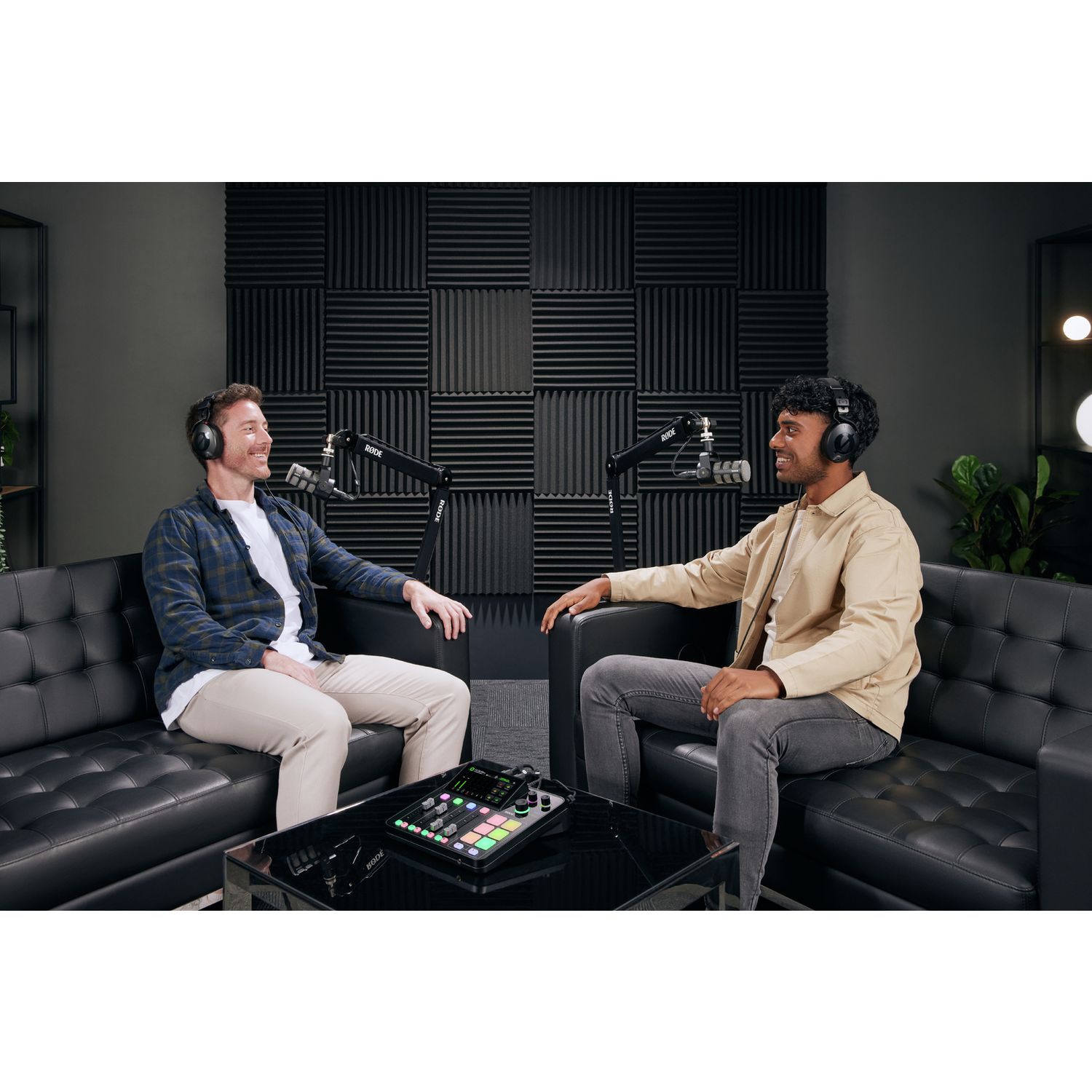 Rode RodeCaster Duo audio production studio - British product
