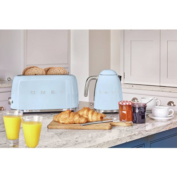 Pastel blue four slice toaster with wide slots, UK made (British brand)