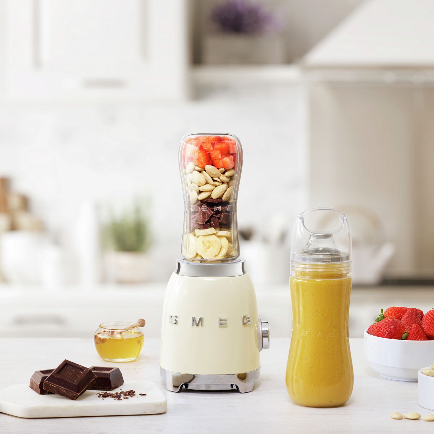 Smeg retro personal blender cream 600ml, UK version