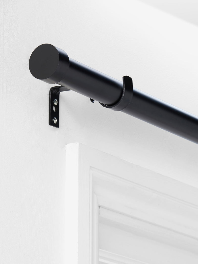 Black Stud Finial Extendable 35mm Curtain Pole Kit