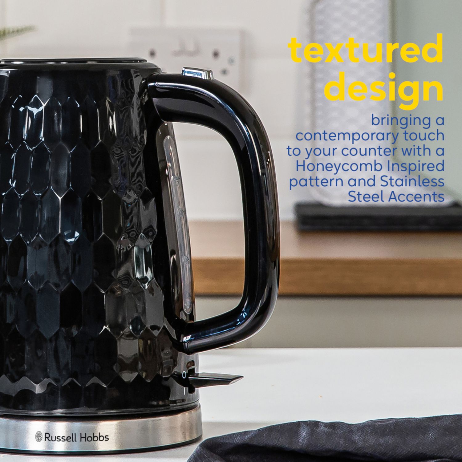 Russell Hobbs honeycomb black plastic kettle 1.7L - British product