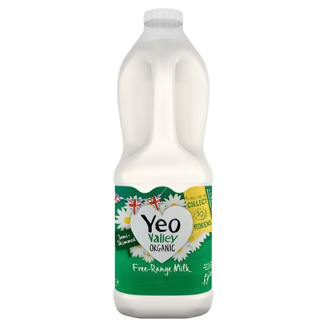 Yeo Valley Organic Fresh Semi Skimmed Milk   2L GOODS M&S   