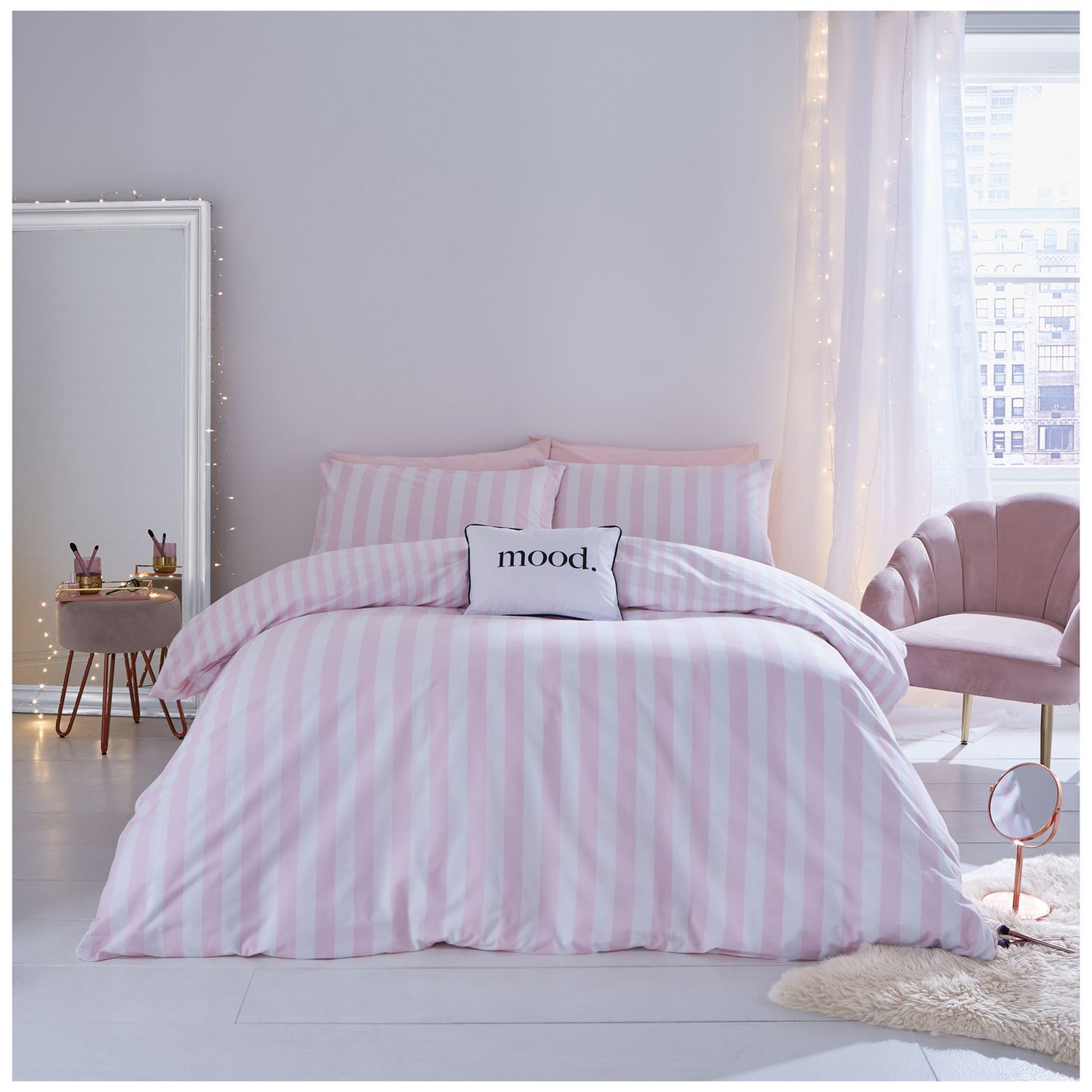 Sassy B reversible pink stripe bedding set single, imported from the UK