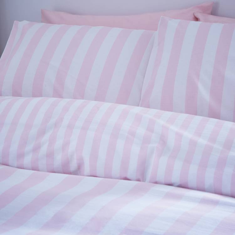 Sassy B reversible pink stripe bedding set single, imported from the UK
