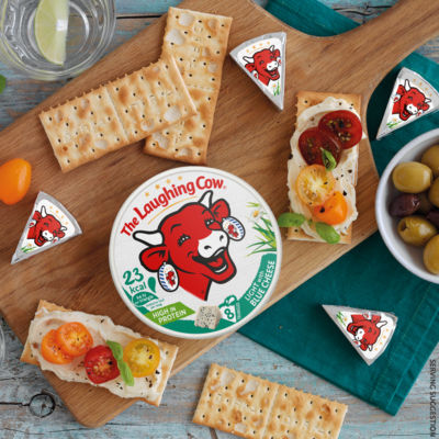 The Laughing Cow light blue cheese spread triangles 120g x8 (British brand)