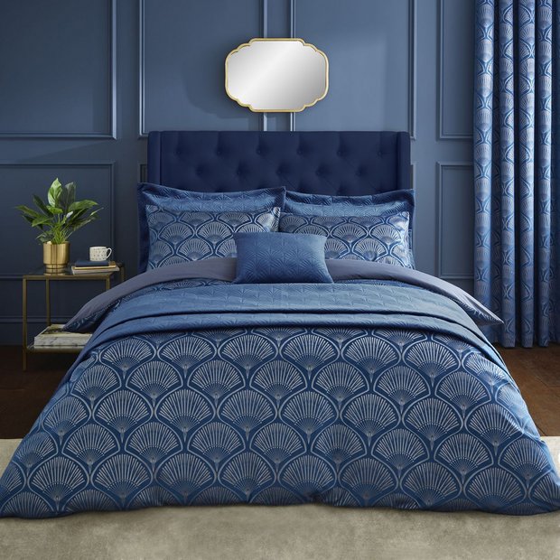 Catherine Lansfield Navy double duvet cover set, imported from the UK