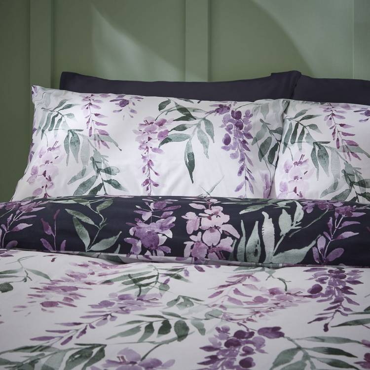 Catherine Lansfield Wisteria Purple single bedding set, imported from the UK