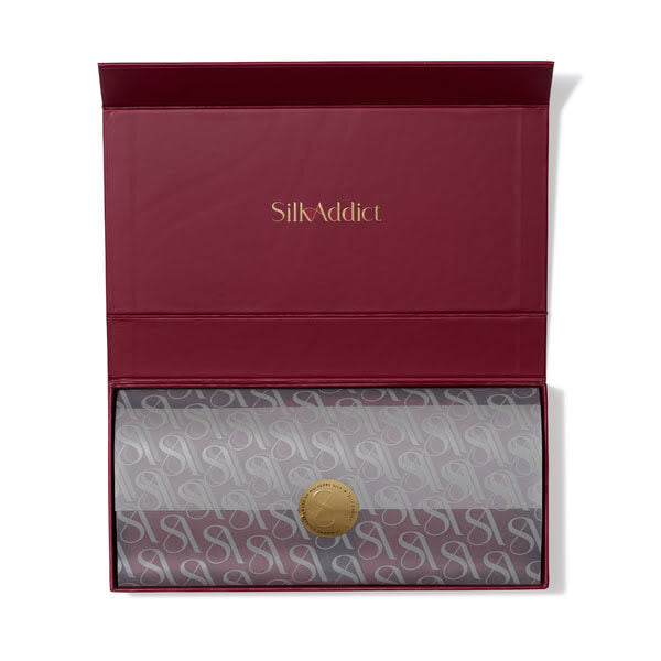 Silk Addict weighted sleep mask Berry, imported from the UK