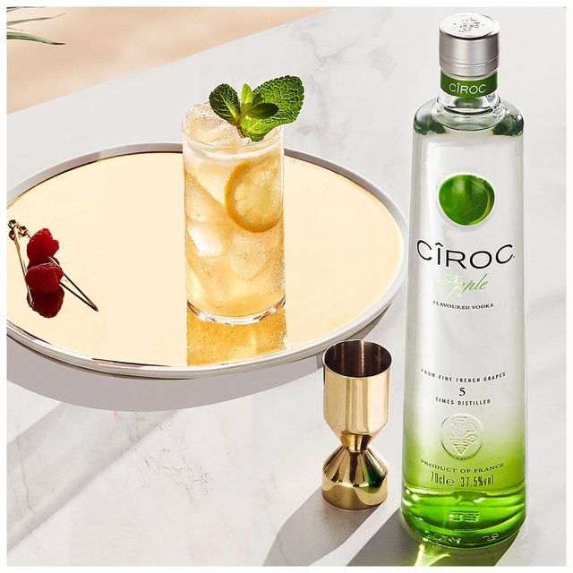 Ciroc Apple Flavoured Vodka   70cl GOODS M&S   