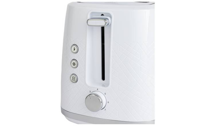 Cookworks white 2-slice toaster with plastic exterior - British product