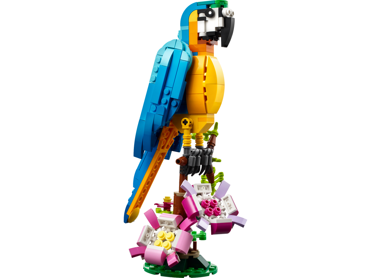 LEGO Exotic Parrot Creator set 253 pieces - British product