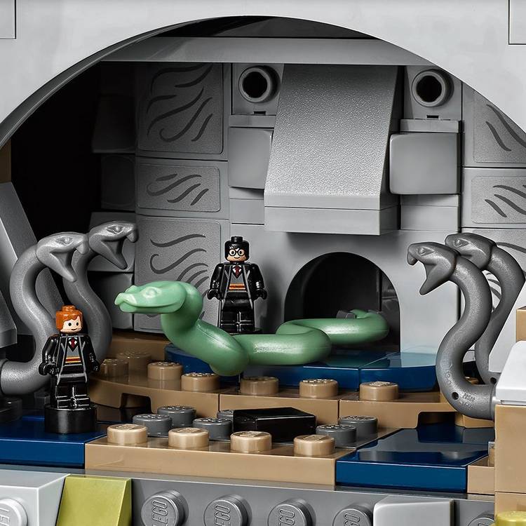LEGO Harry Potter Hogwarts Castle building set, UK version