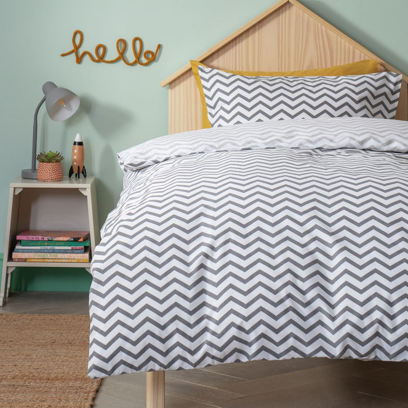 Habitat zig-zag kids bedding set twin pack single, imported from the UK