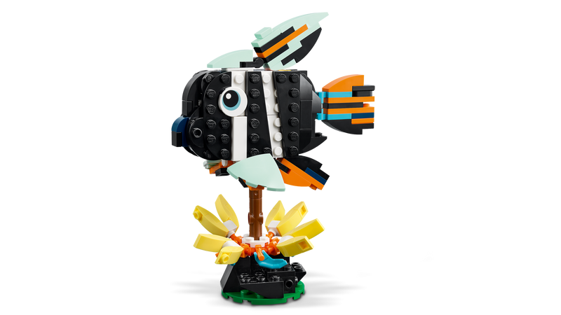 LEGO Creator 3-in-1 Wild Animals Tropical Toucan 225 Pieces (British brand)