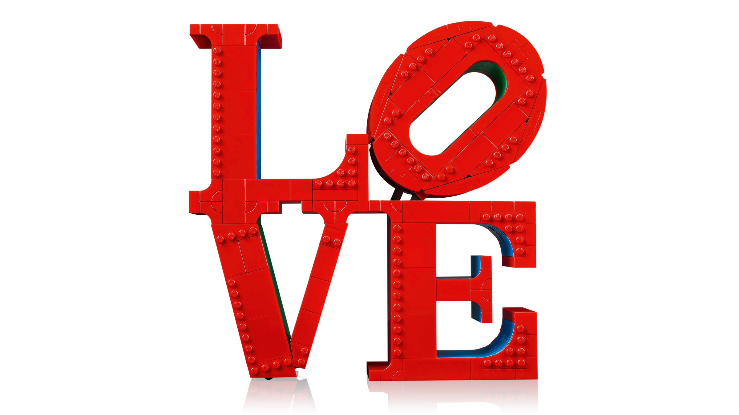 LEGO Art LOVE sculpture (British brand)