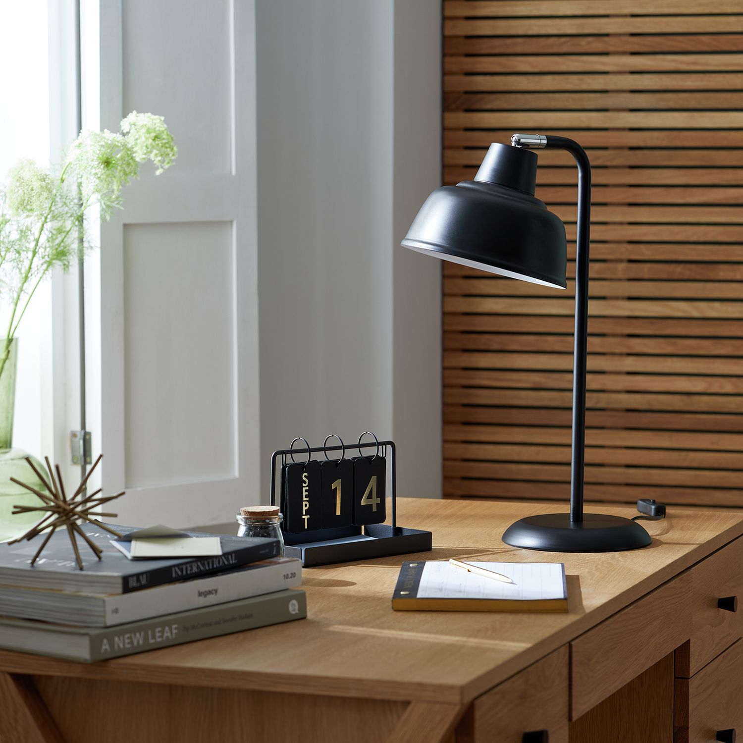 Argos Home Benson Metal Table Lamp - Matt Black
