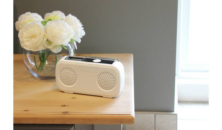 Ravencourt Living one button radio USB DAB speaker, imported from the UK