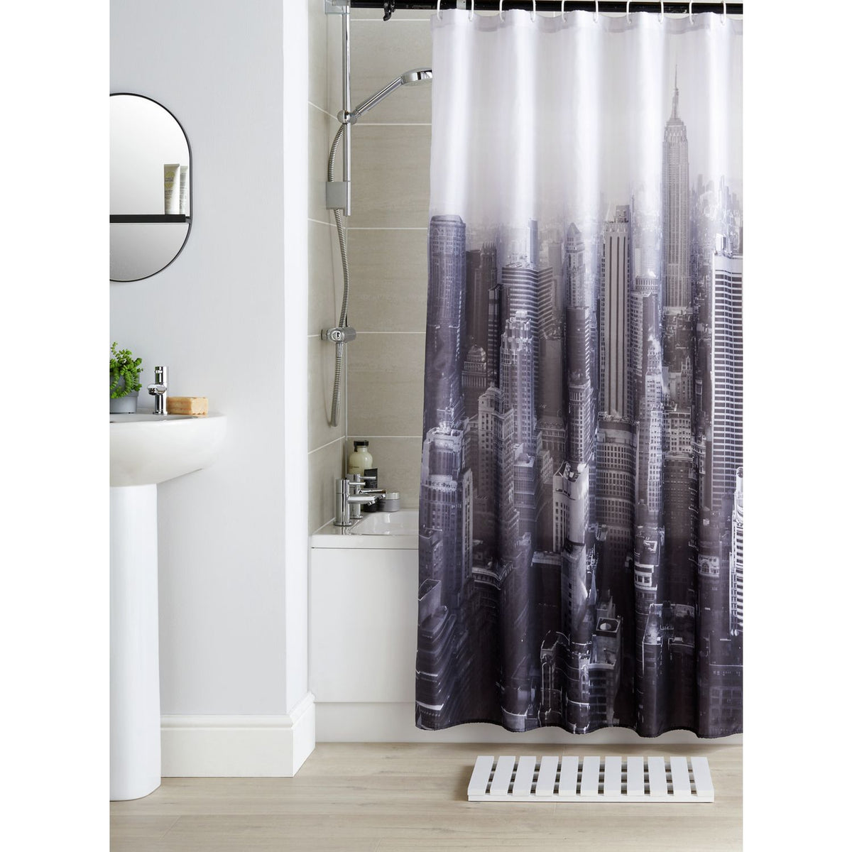 Argos Home photographic NYC shower curtain black and white 180x180cm, UK version