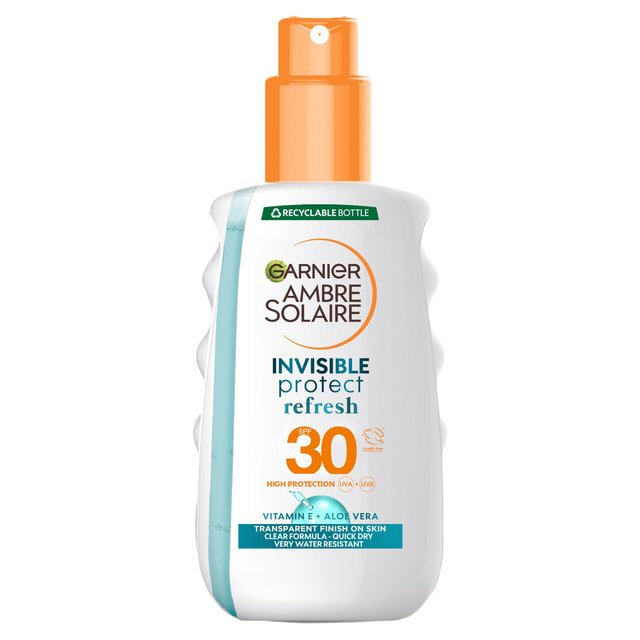 Garnier Ambre Solaire Invisible Protect SPF 30 Refresh Sun Cream Spray   200ml GOODS M&S   