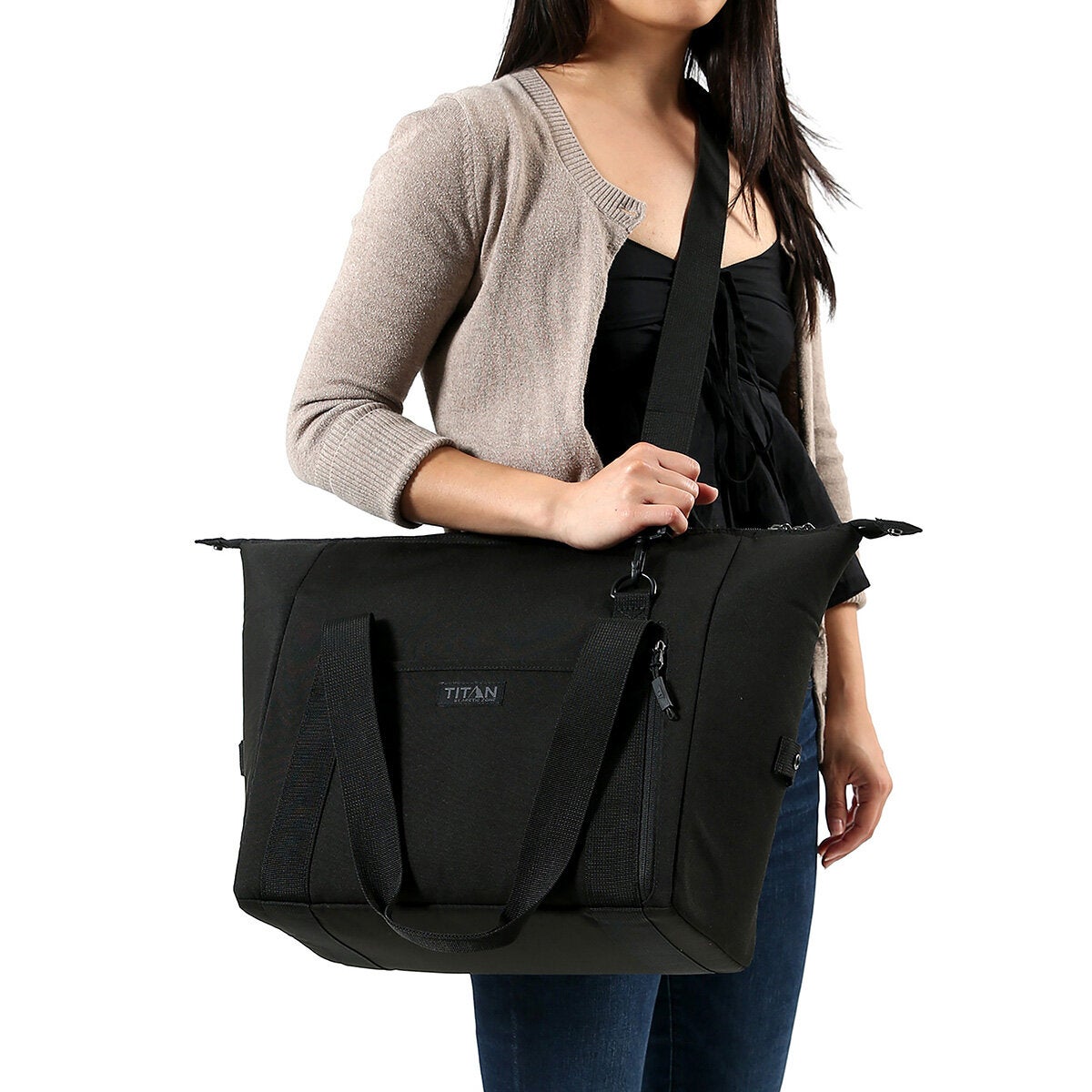 Titan 25 Can Insulated Carry-ALL cooler (British brand)