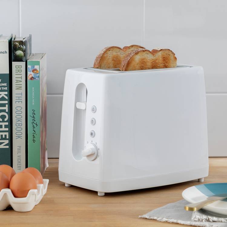 Cookworks white toaster 2 slice, imported from the UK