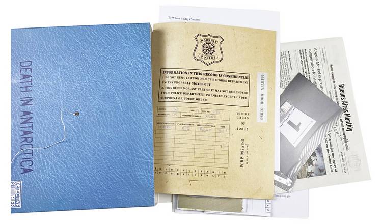 Murder Mystery Party Cold Case File Death in Antarctica (British brand)