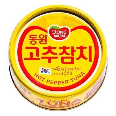 Dongwon chunk light tuna with hot pepper sauce, imported from the UK