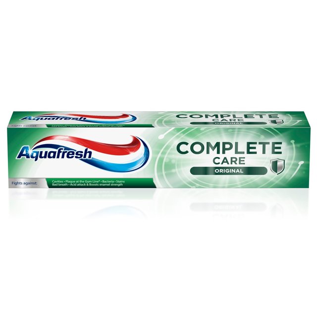 Aquafresh Complete Care Toothpaste Original   100ml GOODS M&S   