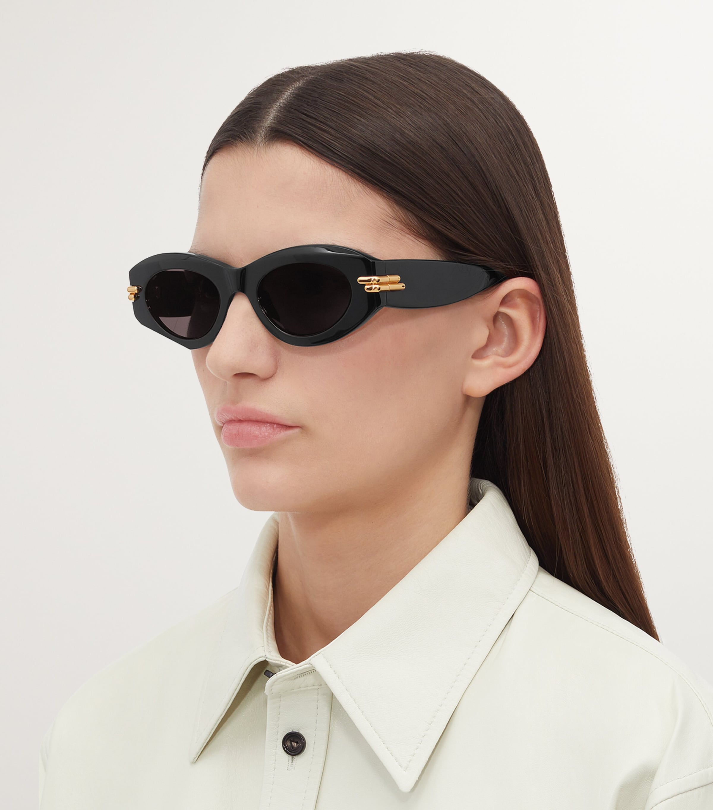 Bottega Veneta oval sunglasses - British product