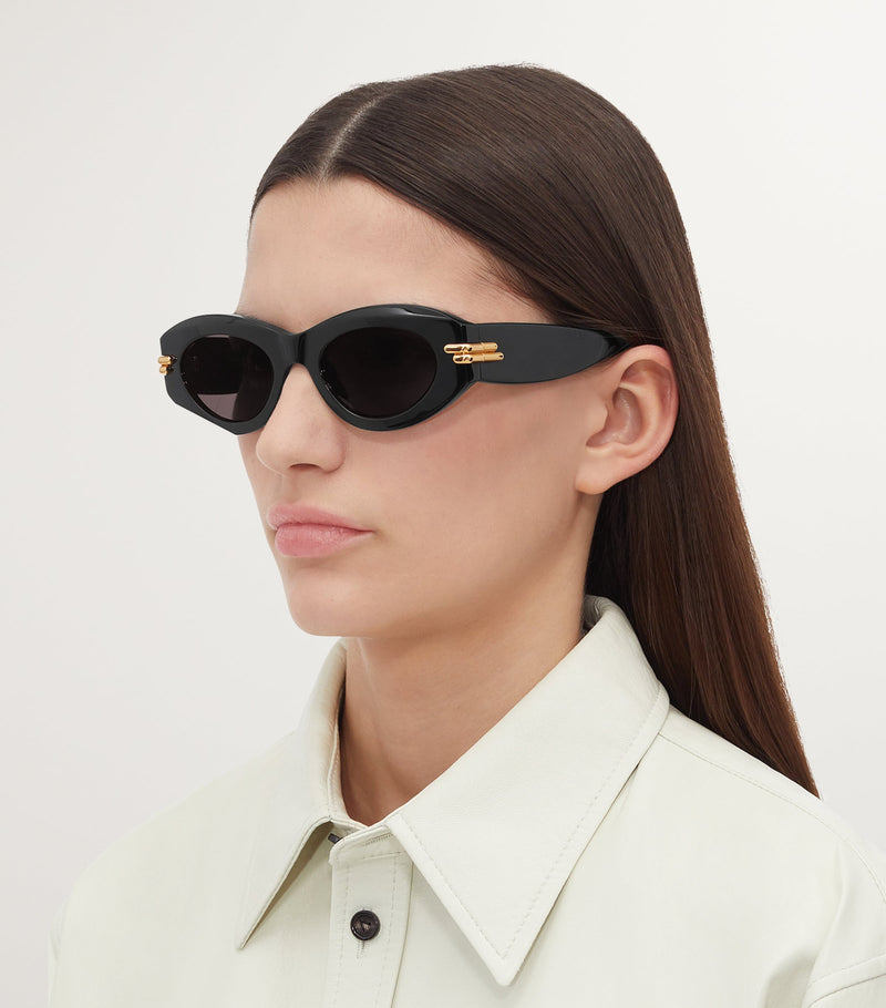 Bottega Veneta oval sunglasses - British product