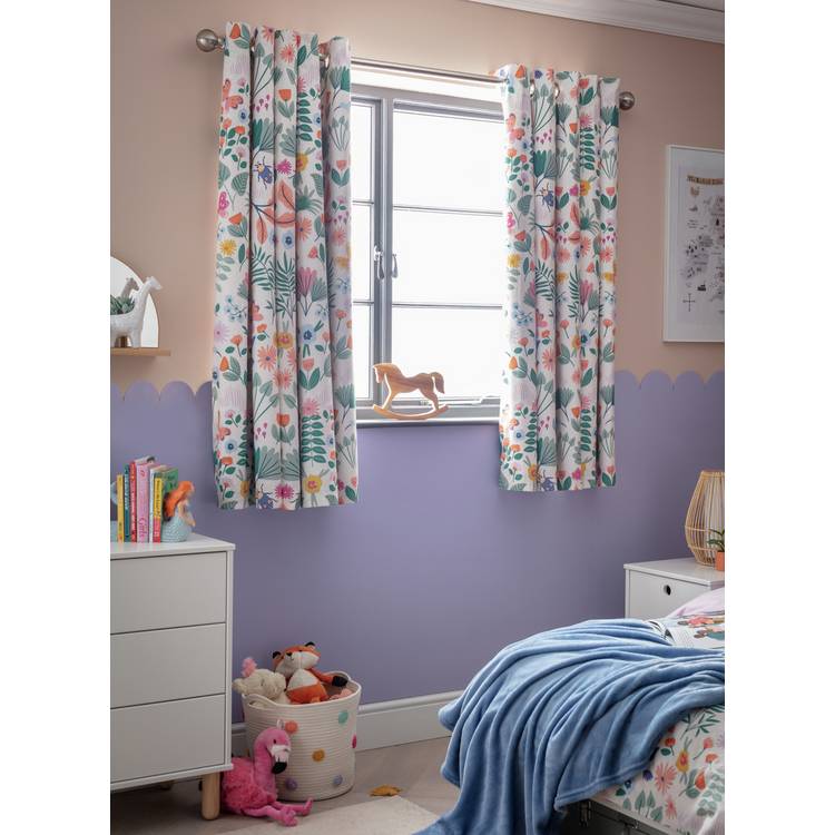 Habitat kids blackout curtains floral print 168x137cm, imported from the UK