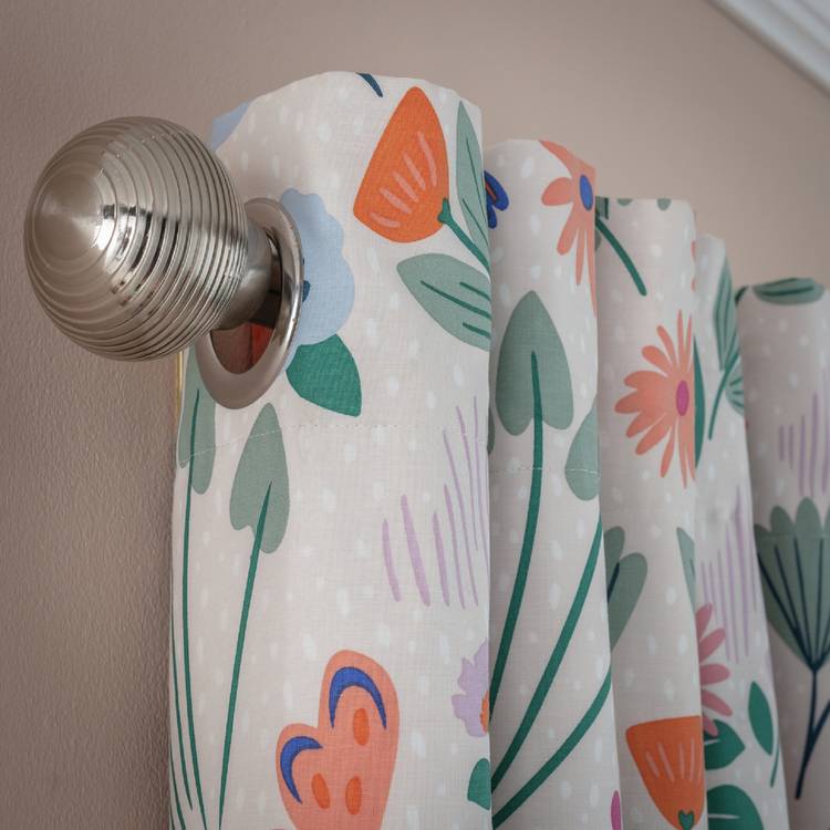 Habitat kids blackout curtains floral print 168x137cm, imported from the UK