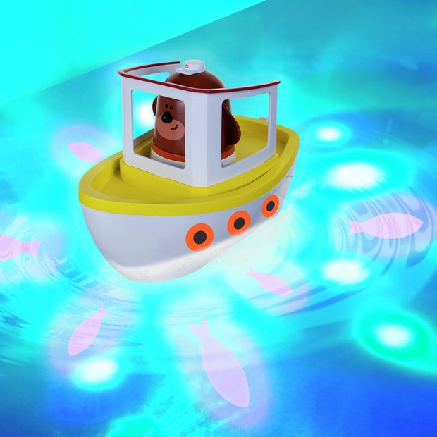 Hey Duggee lightshow river boat bath toy (British brand)