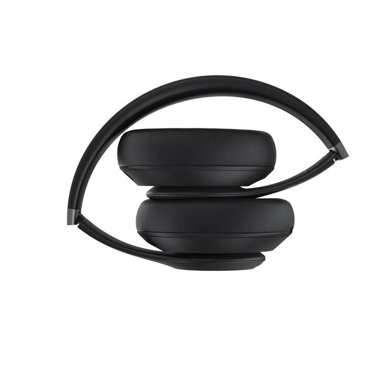 Beats Studio Pro wireless headphones black, UK version