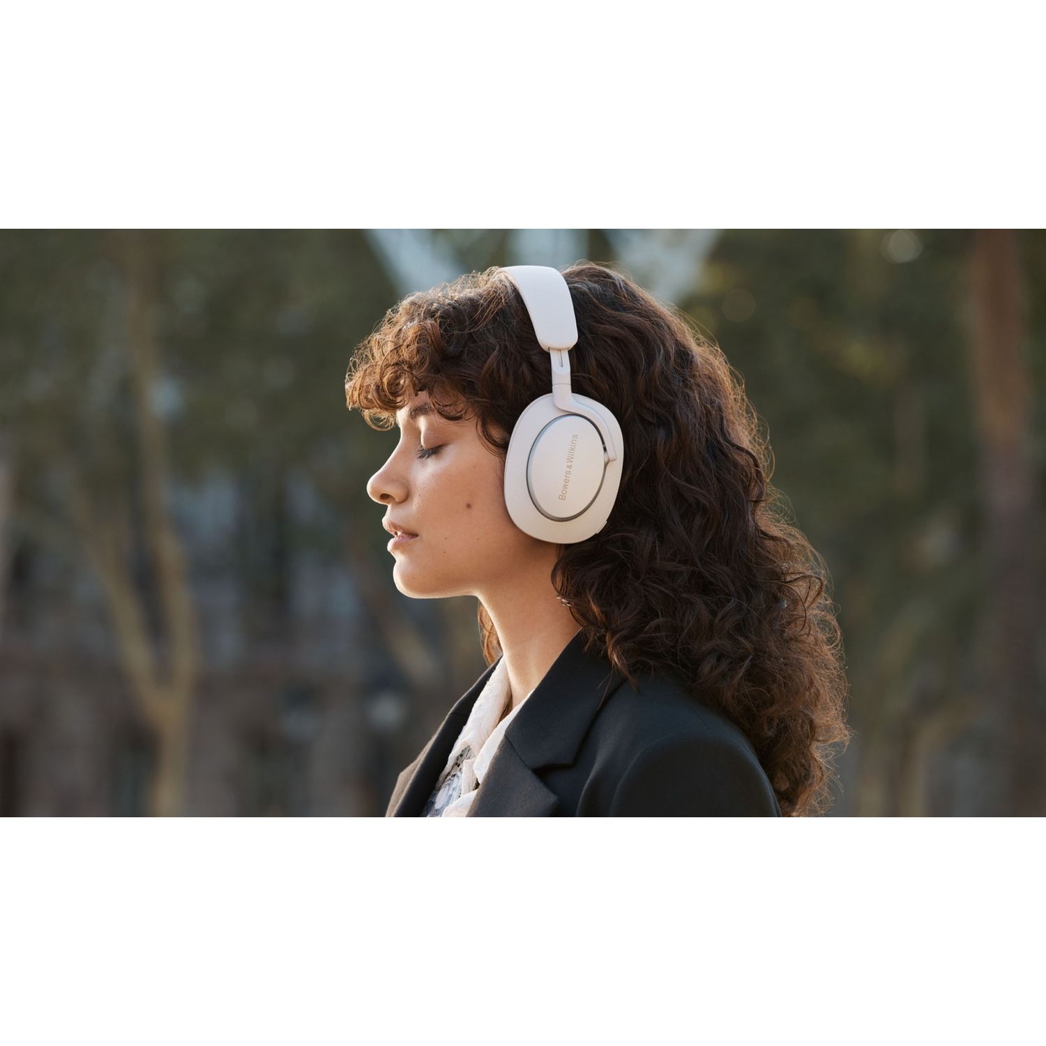 Bowers & Wilkins Px7 S2e wireless headphones, imported from the UK