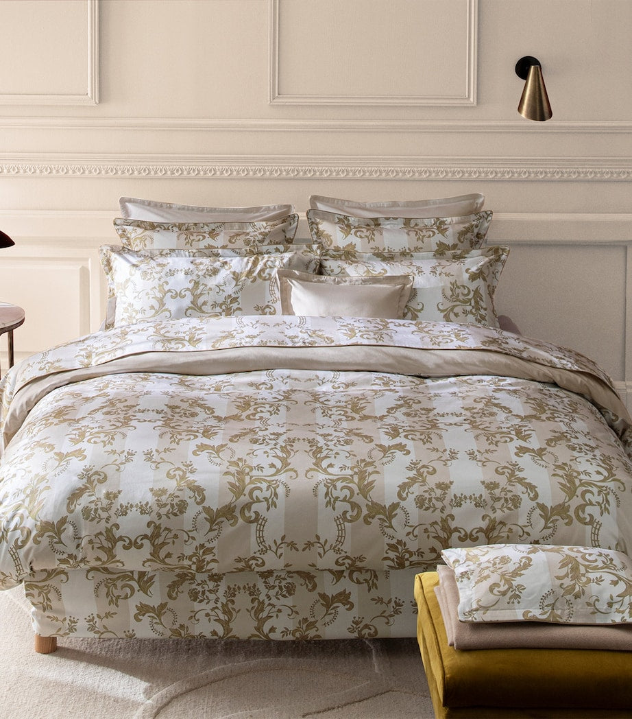 Alexandre Turpault Opera flat sheet 270x300 cm (British brand)