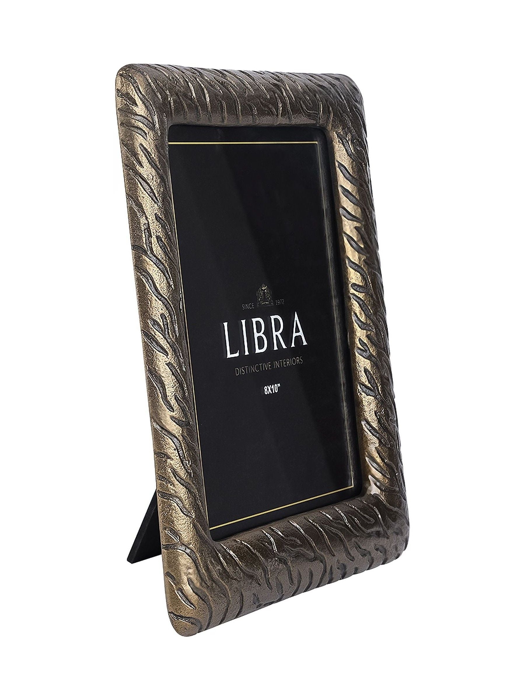 Libra Interiors Kavari tiger photo frame 8x10, UK version