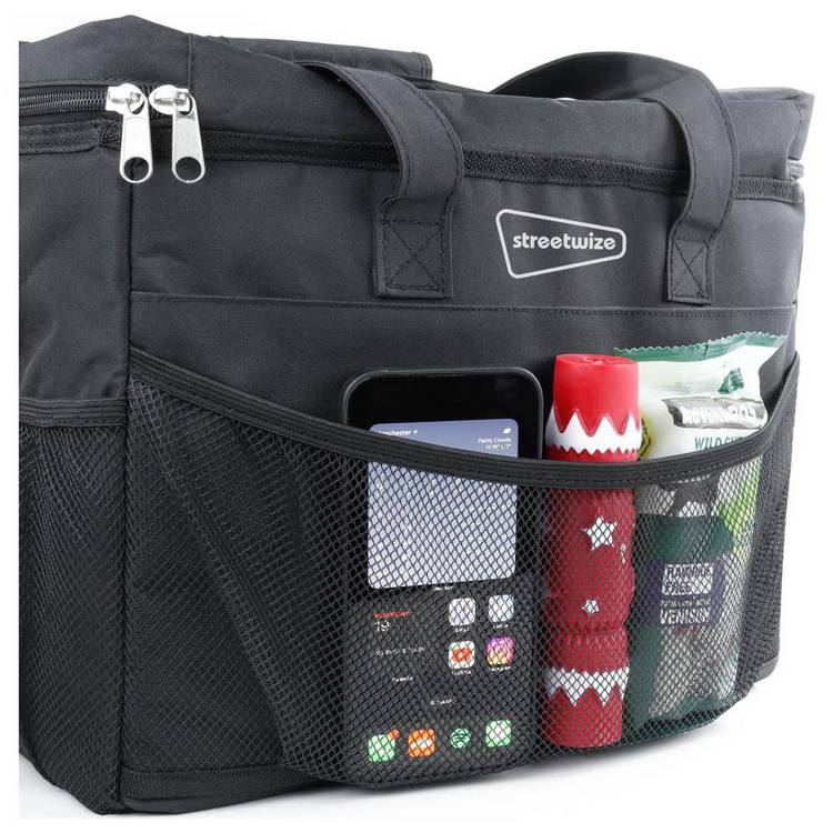 Streetwize pet travel kit small, imported from the UK
