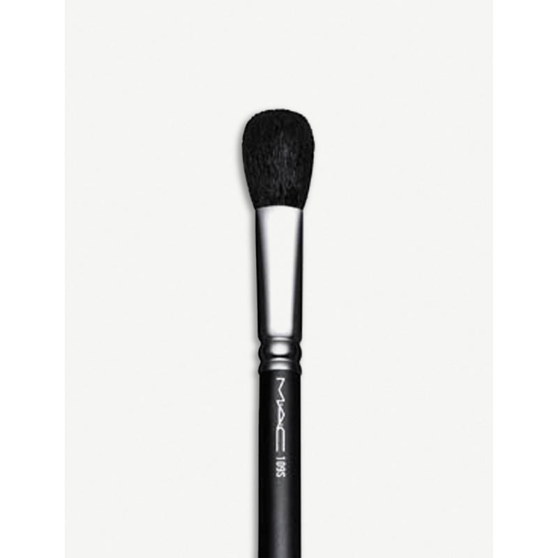 MAC 109 Small Contour Brush with synthetic fibres - British product
