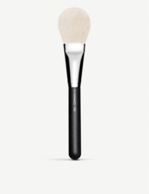 MAC makeup powder brush 135 large flat, UK version