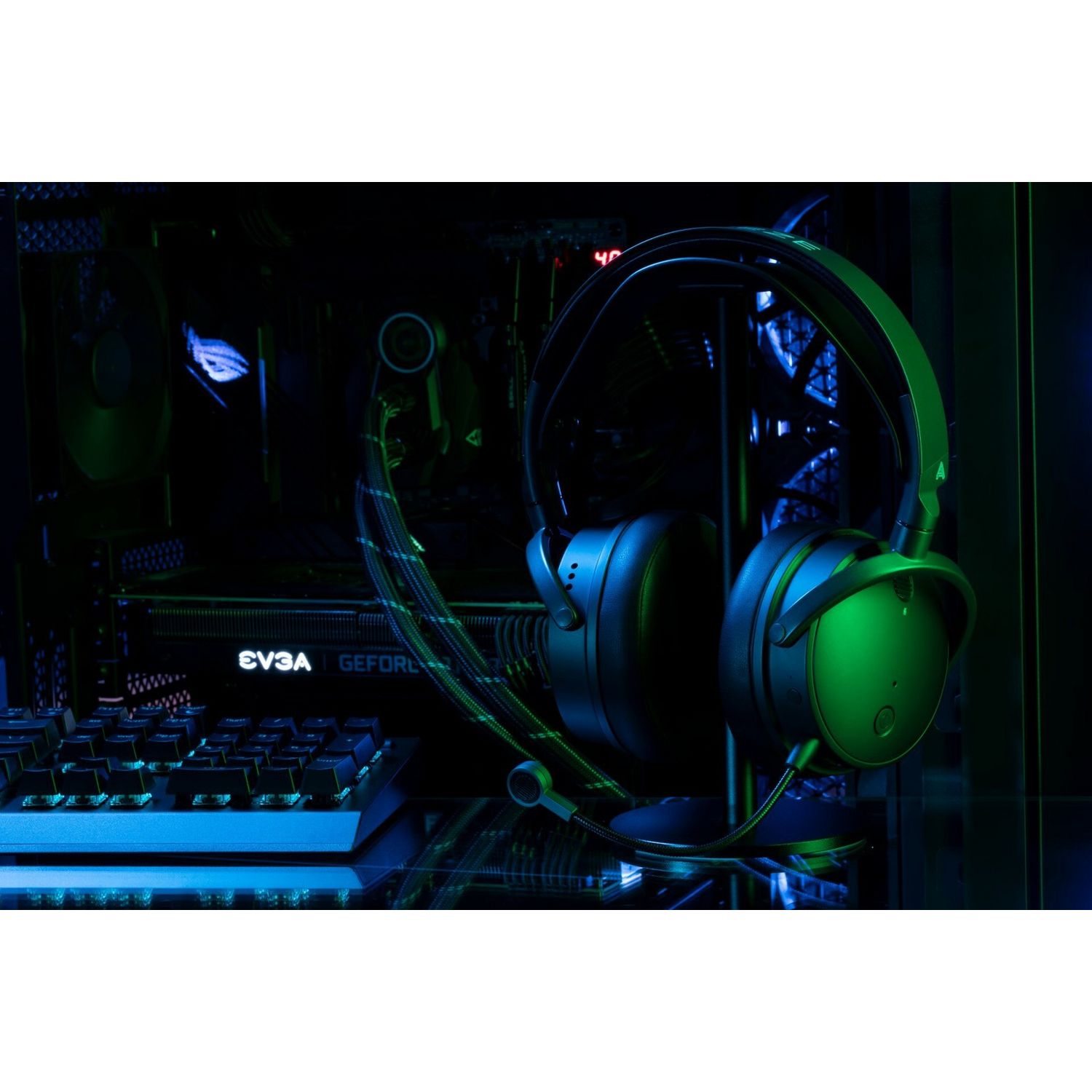 Audeze Maxwell wireless Xbox headset black, imported from the UK