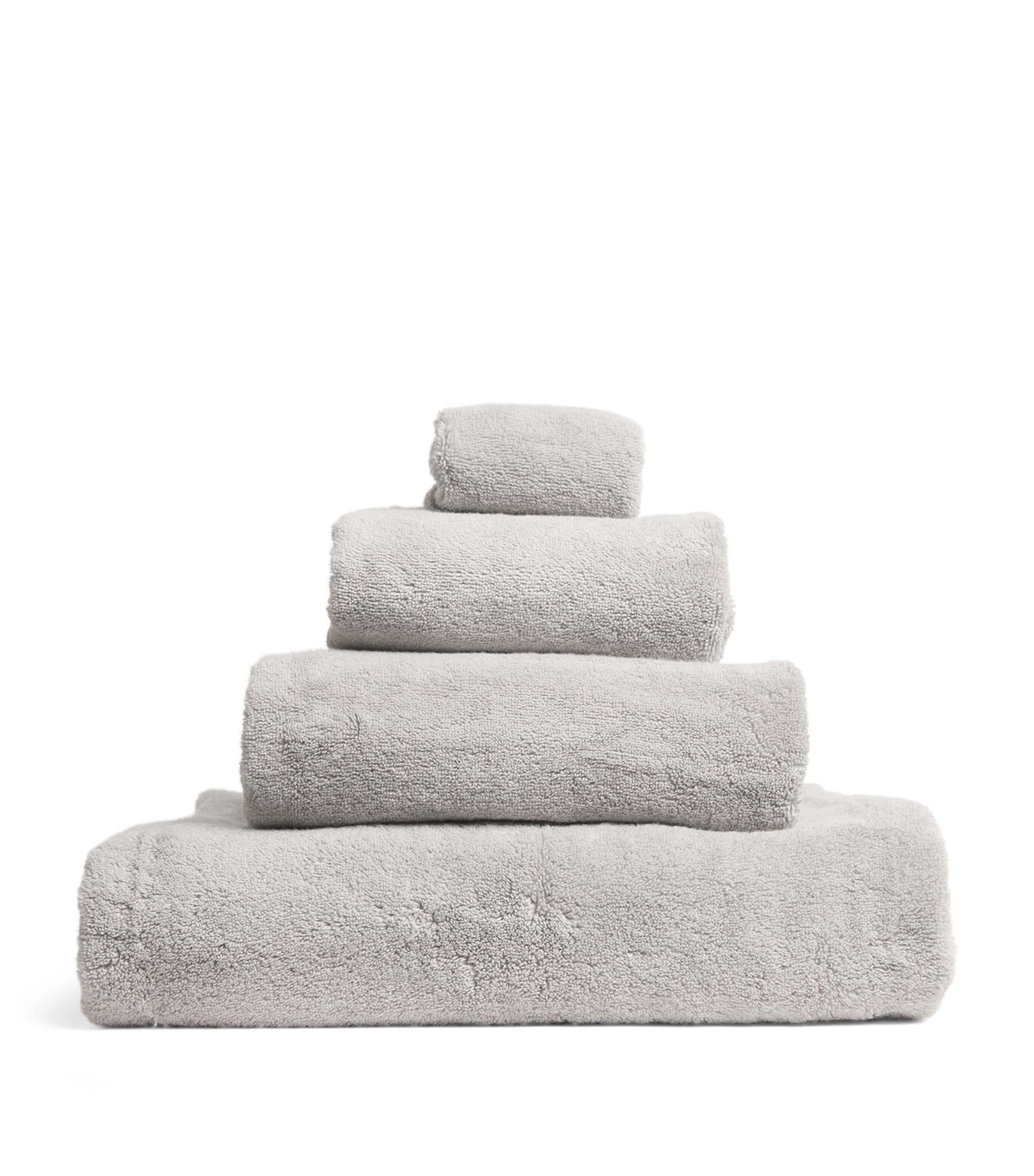 Harrods of London organic cotton hand towel 50cm x 100cm, UK version