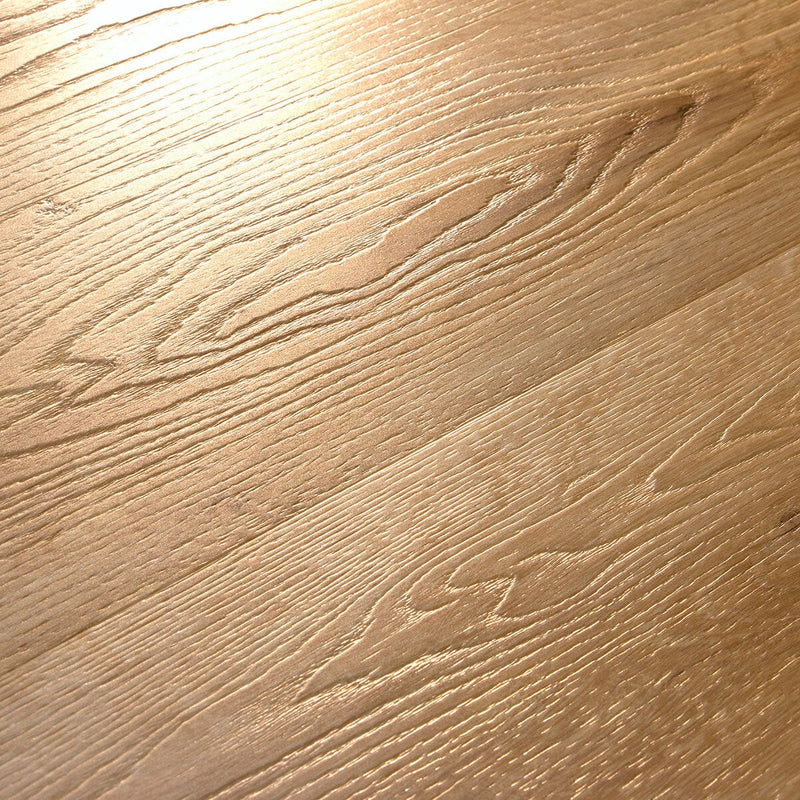 Golden Select Elmwood Oak vinyl flooring pack, imported from the UK
